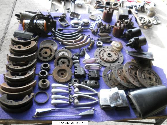 Vand piese fiat 850 si accesorii fiat 1100 - ptr poze piese mai detaliate - Club Fiat 850