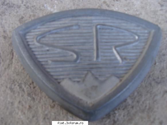Vand piese pentru diferite masini/motociclete - emblema SR pret:60 lei VANDUTA! - Anunturi