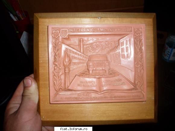 Vand placa ceramica ARO - Vand placa ceramica ARO.Pret 85 lei neg - Anunturi