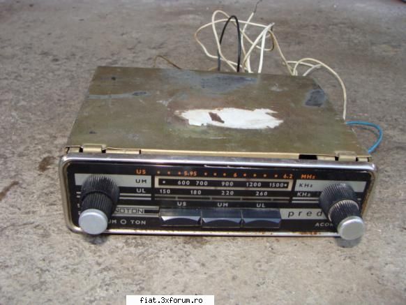 Vand radio Lira - radio Tehnoton Predeal pret:50 lei VANDUT! - Anunturi