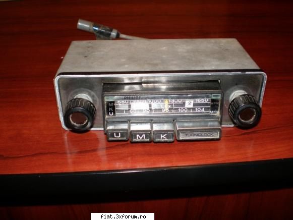 Vand radiouri auto - Radio Philips - 60 lei - Nu mai este valabil - Anunturi