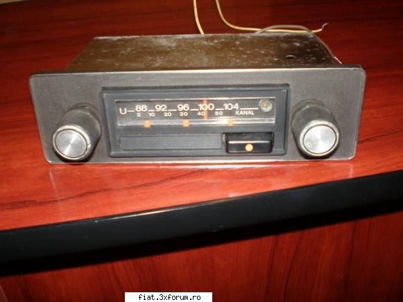 Vand radiouri auto - Radio original VW si Audi - 60 lei - Vandut - Anunturi