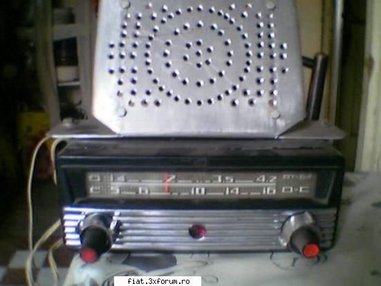 Vand radiouri auto vechi - XANu - Bursa