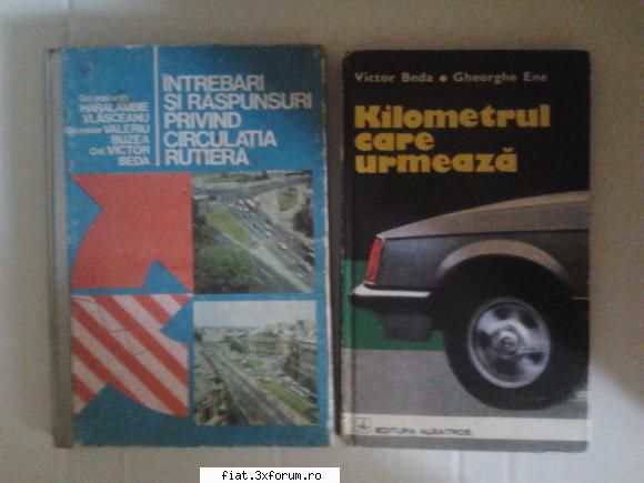 Vand reviste si carti cu profil auto - Lot 2 carti: 1 .Kilometrul care urmeaza - Victor - Classic corner