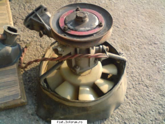 Vand sau schimb piese de Fiat 600 - autom - Bursa
