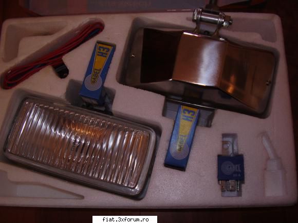Vand set proiectoare ceata - ova772007 - Anunturi