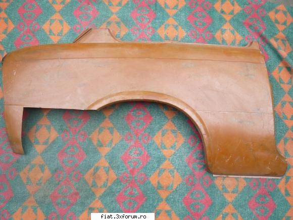 Vand table fiat 850 - Aripa spate putin decupata- 50 lei - Club Fiat 850