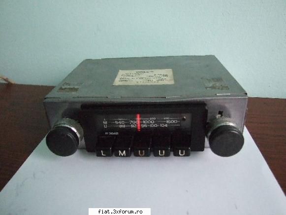 Vind Radio Lira - Si poza cu radioul de pe un Volvo, sper ca miine - Bursa