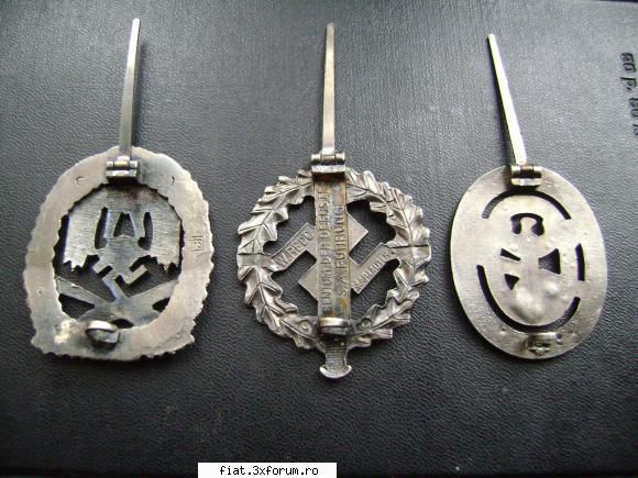 Vind decoratiuni militare germane "WW2" - Pretul este de 100 euro/buc. dar negociabil! - Anunturi