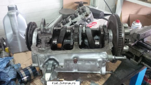 a inceput sa prinda viata - Motor aproape gataaaaaa :D - Club Fiat 500 & 600