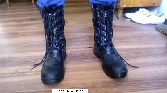 200 ron usor neg trimit oriunde cu posta :hi:  :hi:  :hi: bocanci