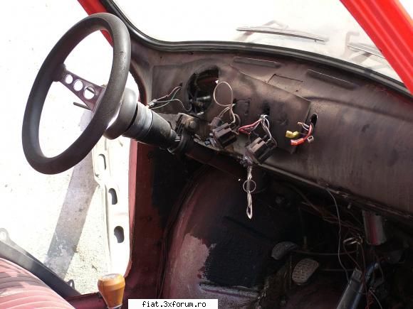 buburuza 500 - asa arata dupa indepartarea bordului din fibra - Club Fiat 500 & 600