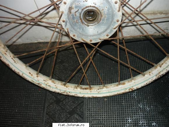 capace roti skoda,volga, dacia,lampa auto neidentificata etc - romeo.iancu - Anunturi