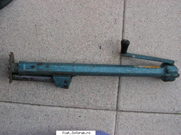 carburator Solex + cric Skoda + diverse - carburator Solex NOS - cache sau schimb cu - Anunturi