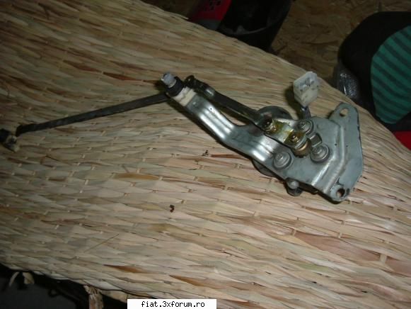 cateva piese fiat 850 - ansamblu stergator - Bursa