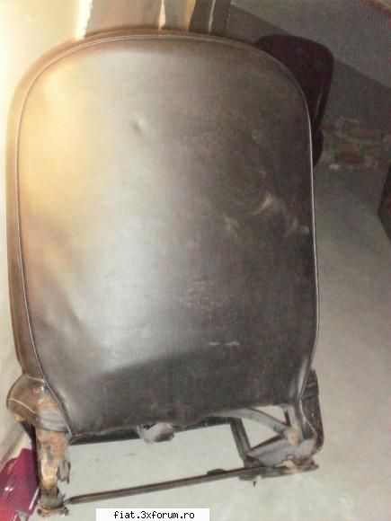 cateva piese fiat 850 - scaun sofer spate - Bursa
