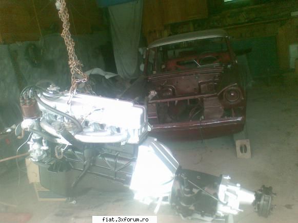 cei interesati de reconditionari - poza la motor nu sunt reusite din cauza la tell - Club Fiat 1800
