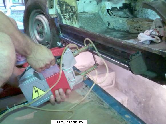 check this out ...masina mea - dupa o mica pauza am inceput lucrarea si pe - Club Fiat 850