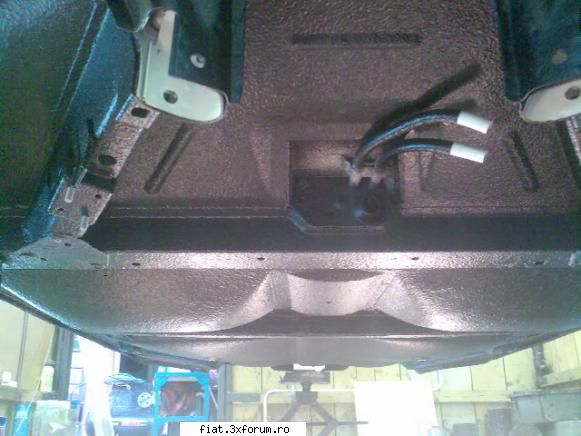 check this out ...masina mea - cam gata cu caroseria - Club Fiat 850