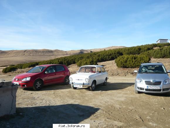 check this out ...masina mea - in parcare la piatra arsa - Club Fiat 850