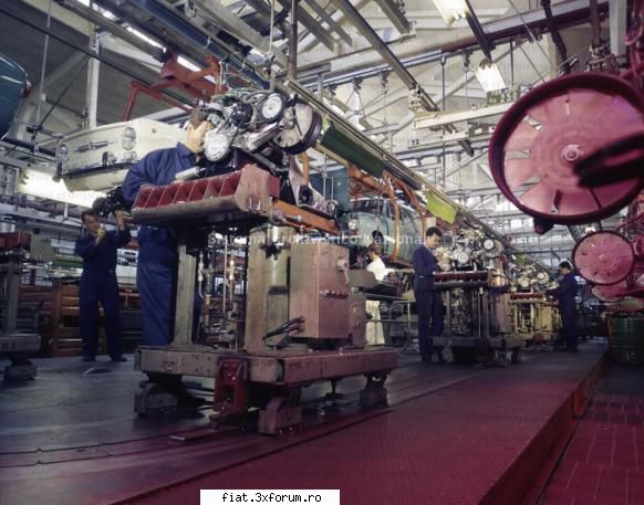 check this out ...masina mea - poza fiat factory - Club Fiat 850