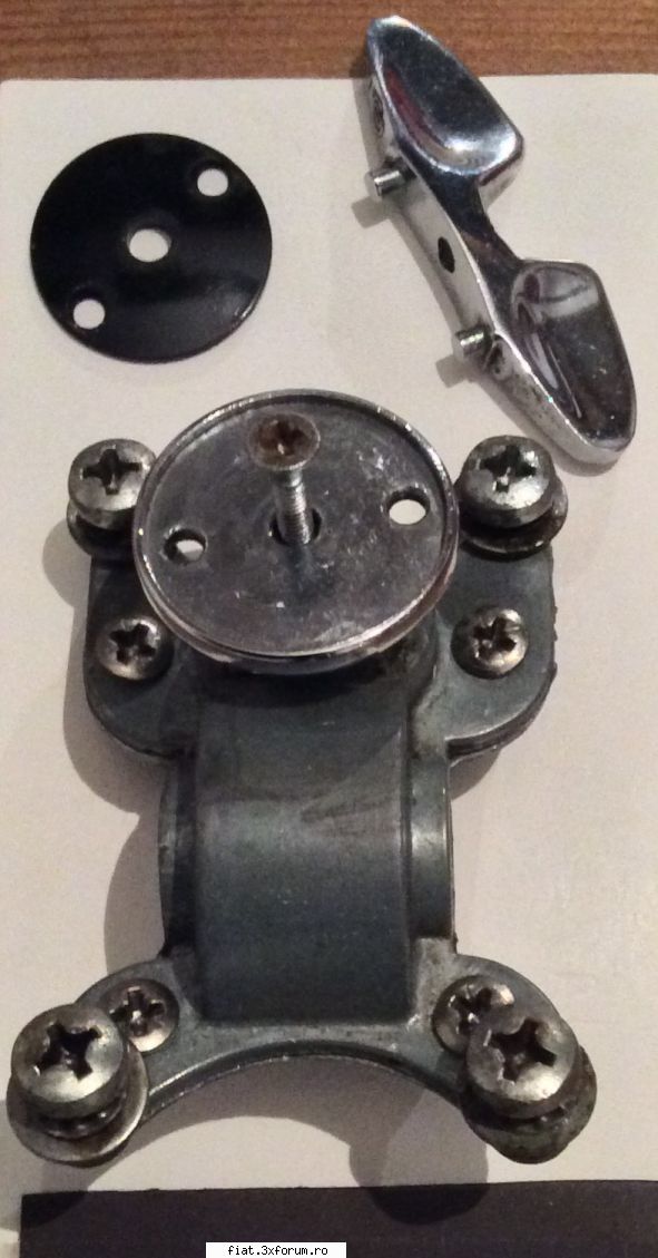 cumpar piese FIAT 1800 - asa arata mecanismul demontat de pe masina. caut - Club Fiat 1800