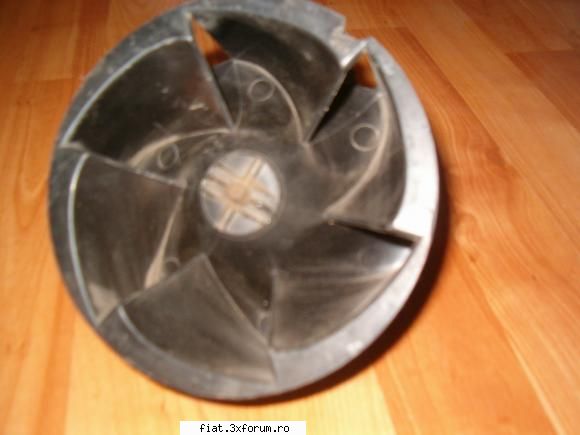 de vanzare diverse piese interesante - un motoras aerpterma 12v DDR EMN 11223 VEN, nu - Bursa