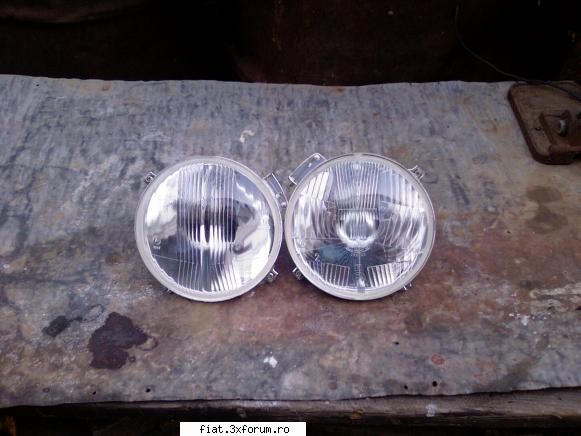 faruri - Faruri pt. fiat 1300 intereseaza pe cineva? - Club Fiat 1300&1500