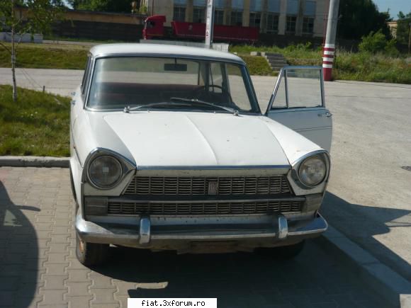 fiat 1800 din 1967 - fiatul 1800 a fost adus pe platforma de la Curtea - Club Fiat 1800