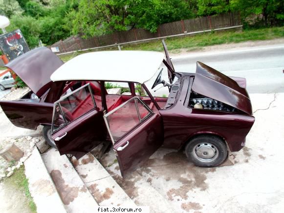 fiat 1800 exceptional - as pune toate pozele dar nu pot nu prea am timp - Club Fiat 1800