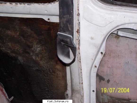 fiat 600D 1965 - Binenteles dupa demontarea parbrizelor si a - Club Fiat 500 & 600