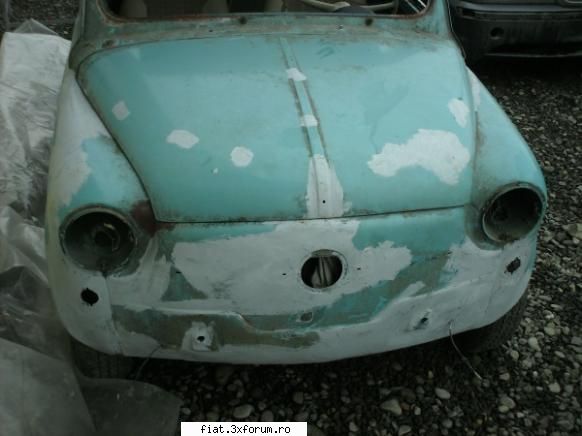 fiat 600 D - Primul procedeu a fost demontarea ornamentelor - Club Fiat 500 & 600