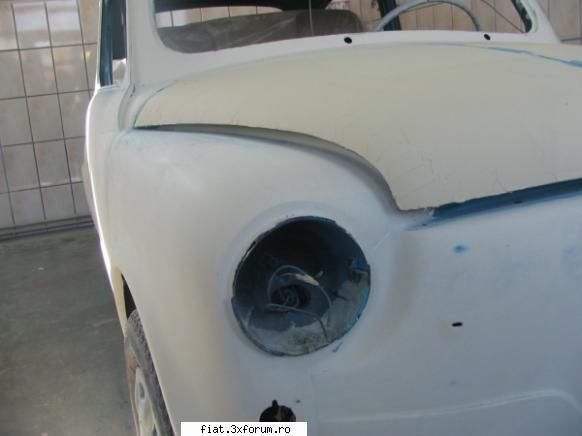 fiat 600 D - Au aplicat un strat de chit, dupa care a fost - Club Fiat 500 & 600