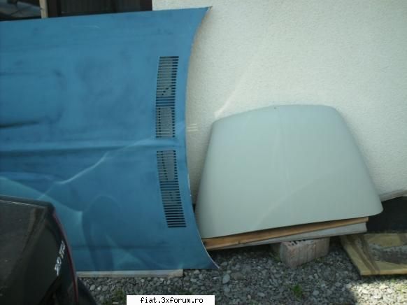 fiat 600 D - cam asa arata o capota de fiat 600 langa o - Club Fiat 500 & 600