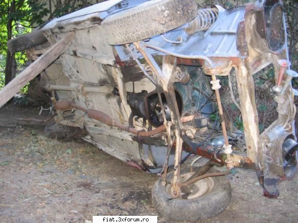 ford taunus 17m p3 1963 - trebuie curatat si improspatat , alte probleme nu - Alte marci