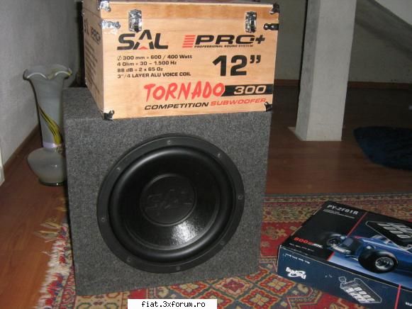 instalatie audio auto - vand statie, subwoofer, cabluri,condensator - Anunturi