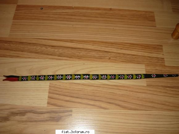 masinute vechi - sarpe din lemn -30 lei - Classic corner