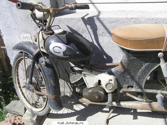 motoretele Carpati, o amintire placuta - are nr vechi,acte 0 insa chiar si faptul ca e - Classic corner