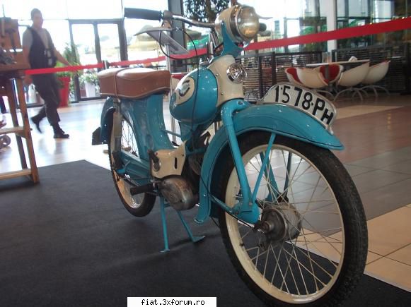motoretele Carpati, o amintire placuta - Aceasta este motoreta mea dupa ceva timp si bani - Classic corner
