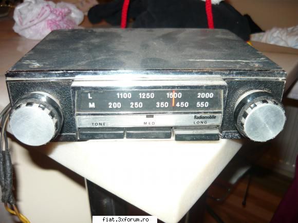 multe radiouri ,lichidare stoc - r radiomobile anglia-70 lei rezervat - Anunturi