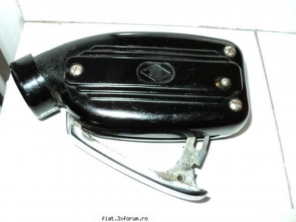 obiecte vechi - lanterna fara baterie - Classic corner