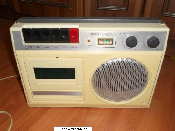 obiecte vechi - VAND Casetofon Rusesc ELECTRONICA M .Perfect - Classic corner
