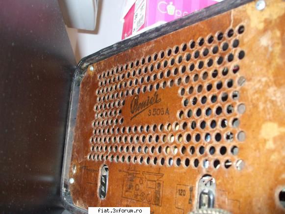 obiecte vechi - an fabricatie 1950, reconditionat complet, in - Classic corner