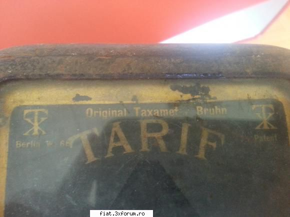 obiecte vechi - cu un veritabil ceas taxi - Classic corner