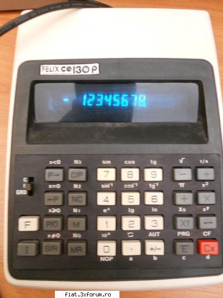 obiecte vechi - Calculator programabil vechi ICE FELIX CE130P - Classic corner