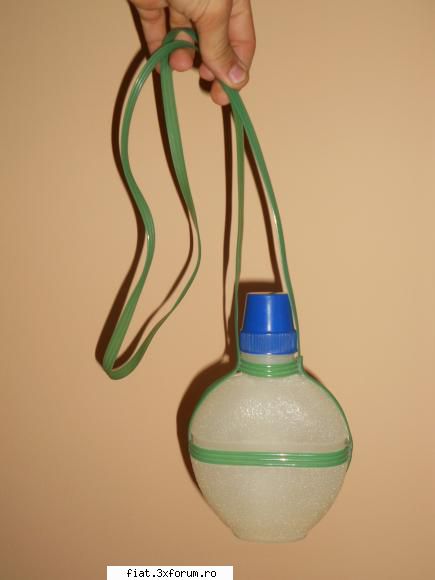 obiecte vechi - Plosca veche din plastic - Classic corner