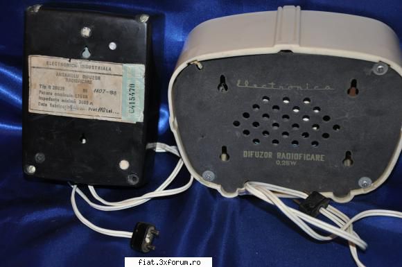 obiecte vechi - Difuzor de Radioficare Electronica 0,25W Difuzor - Classic corner