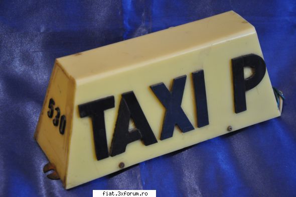 obiecte vechi - Lampa / Caseta TAXI veche. TAXI-P - Classic corner