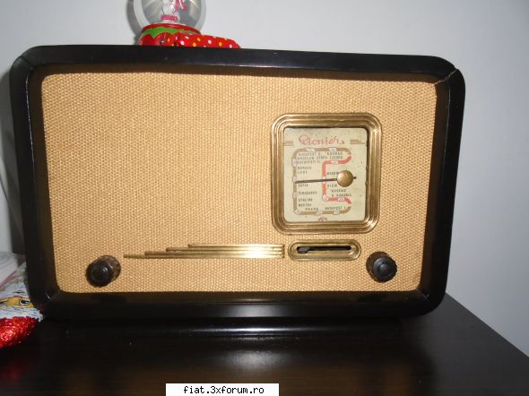 obiecte vechi - radio romanesc - vandut - Classic corner