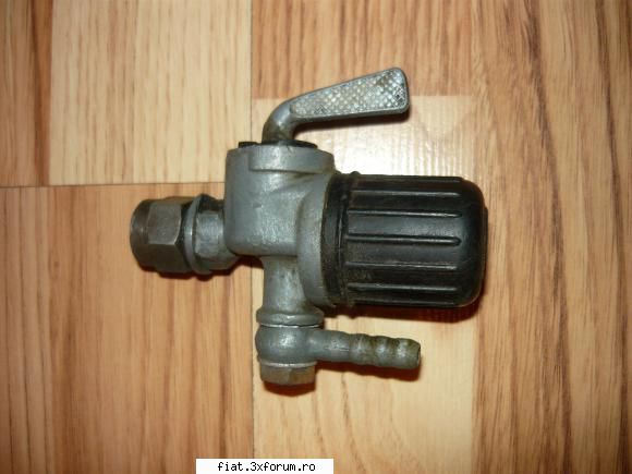 oginzi auto ,trusa scule Mz,diverse - robinet rezervor MZ 40 lei - Anunturi